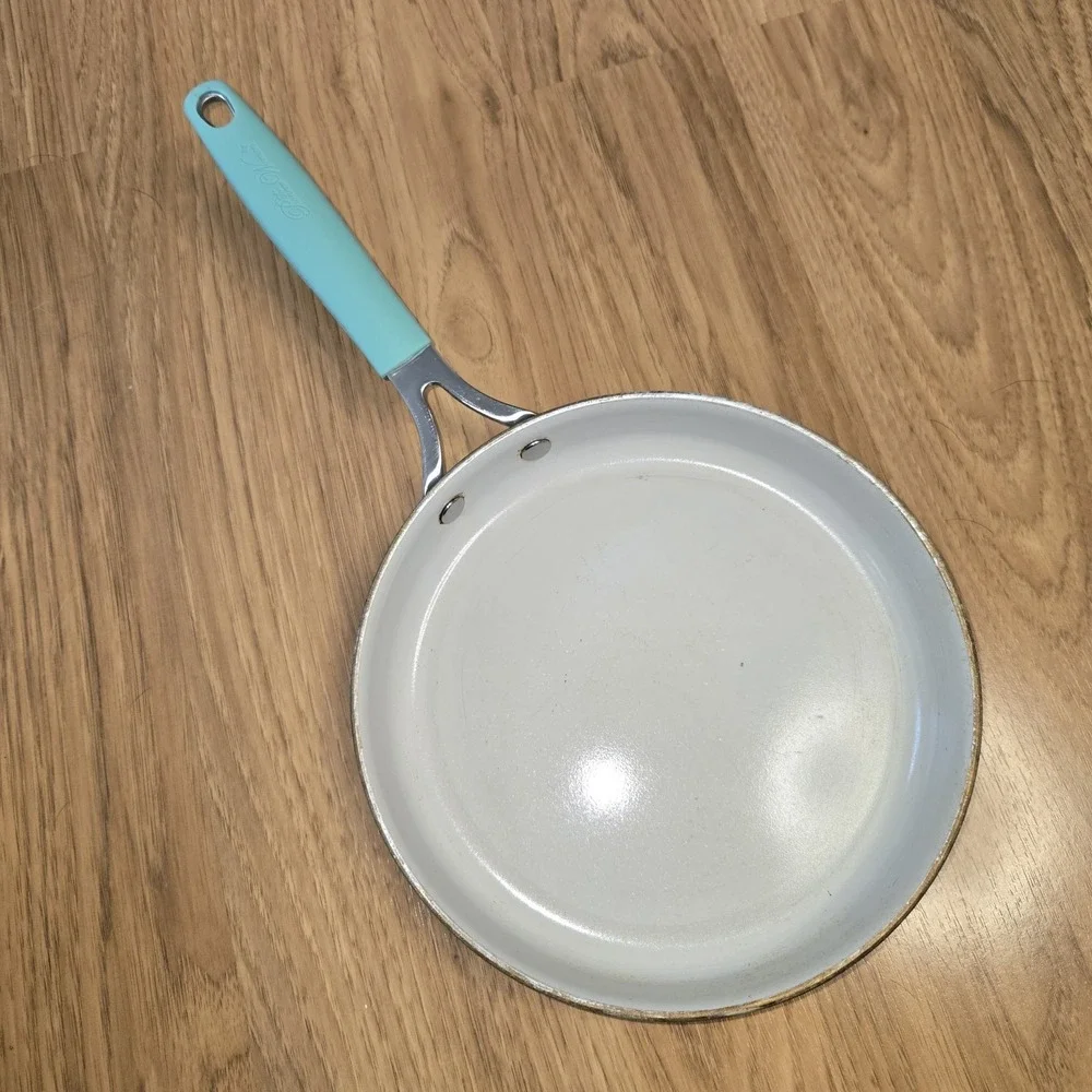 Pioneer Woman Teal and White 8 Inch Skillet with Silicone Handle